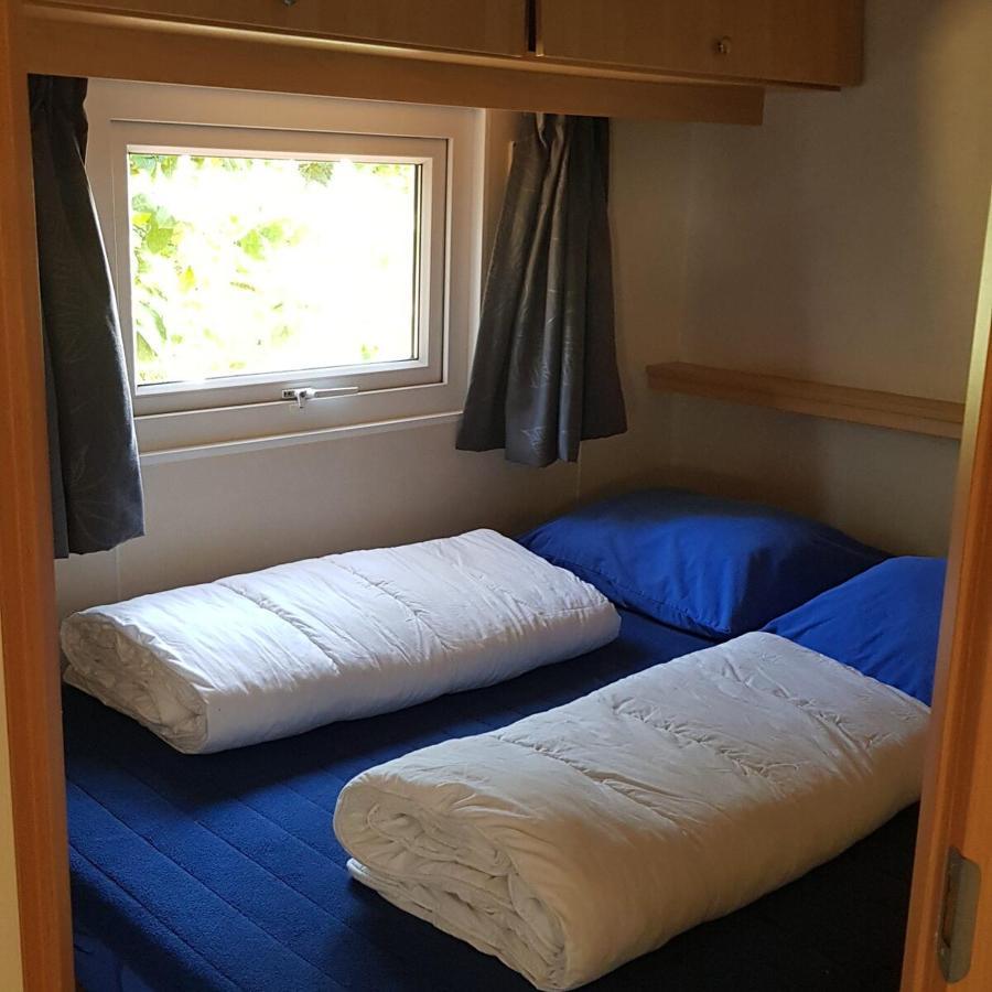 Drie De Veldkamp Hotel Epe Eksteriør billede